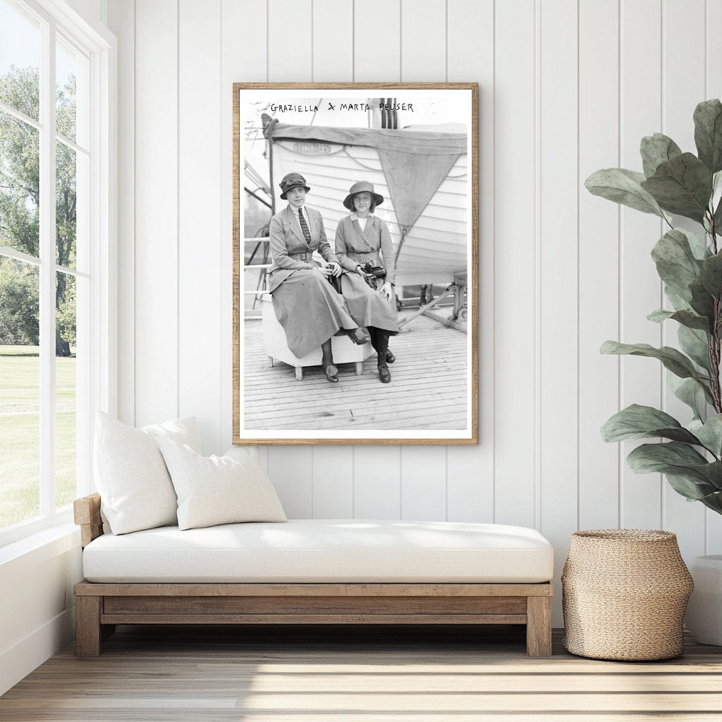 1916 Portrait of Sisters Graziella & Marta Peuser