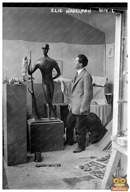Timeless Elegance: Elie Nadelman in 1919 Sculpture