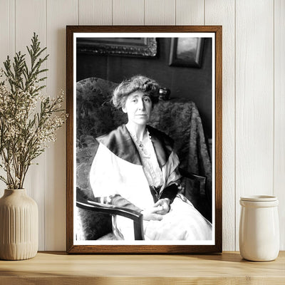 Trailblazing Congresswoman Jeannette Rankin, 1917