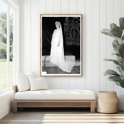 Elegant Portrait of Mrs. Harriman, 1917 Glamour