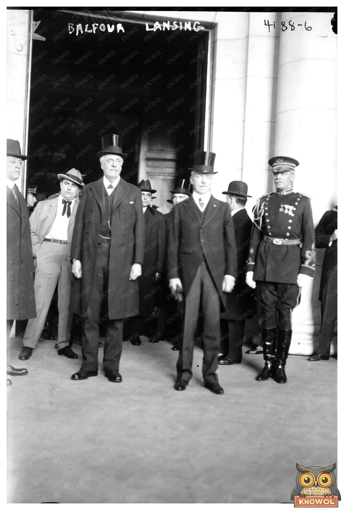 1917 Balfour, Lansing: Life During WWI Era