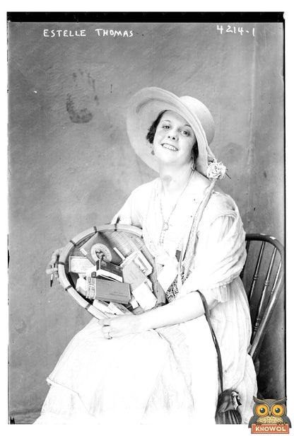 1917 Cigarette Seller at Actors Fund Fair