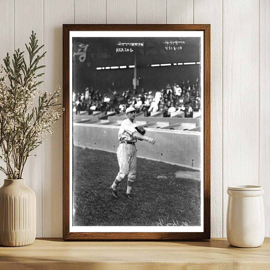 1917 Vintage Baseball Star Buck Herzog in Action
