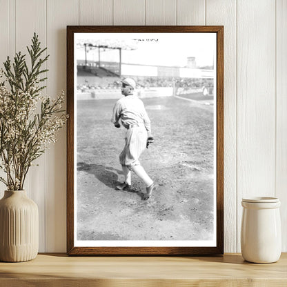 1917 Chicago Baseball Star: Left-Handed Pitcher