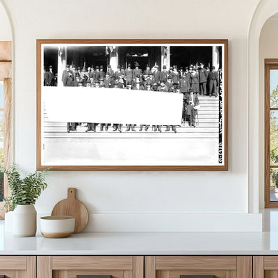 1917 City Hall Delegates: A Historic Gathering