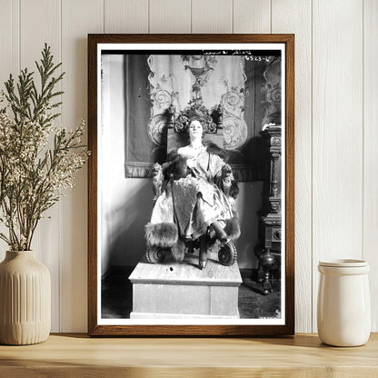 Elegant Soprano Luisa Tetrazzini in Historic Portrait