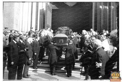 1918 Farley Funeral: A Glimpse into Historic Mourning