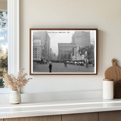 1918 Bustling 5th Ave. at Madison Square Scene