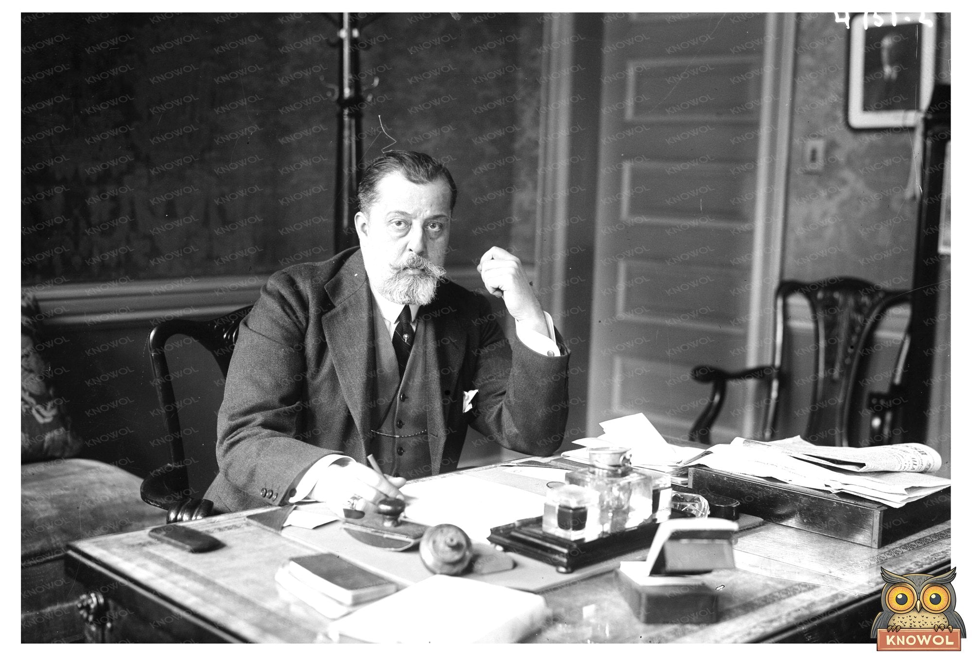 Opera Pioneer: Gatti-Casazzas Historic Moment, 1915-1920