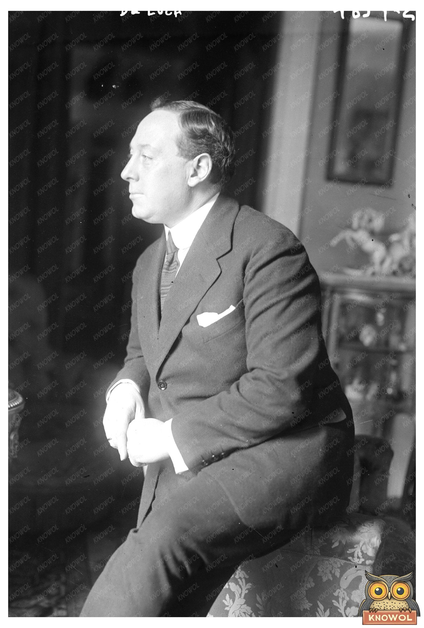 1915-1920 Vintage Portrait of De Luca in Era Fashion