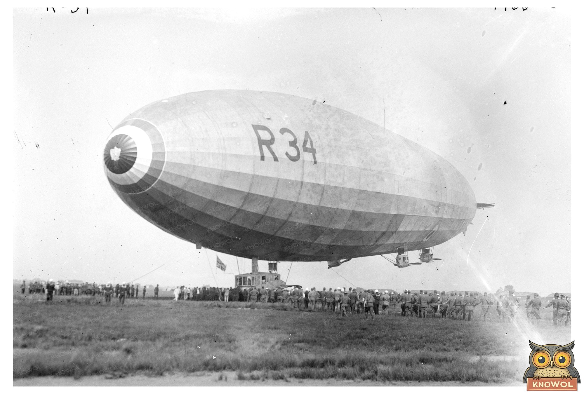 Historic R-34 Airship: A 1919 Milestone in Flight