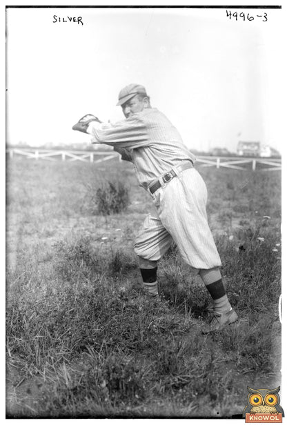 Vaudeville Comedian Merges Humor with Baseball, 1918