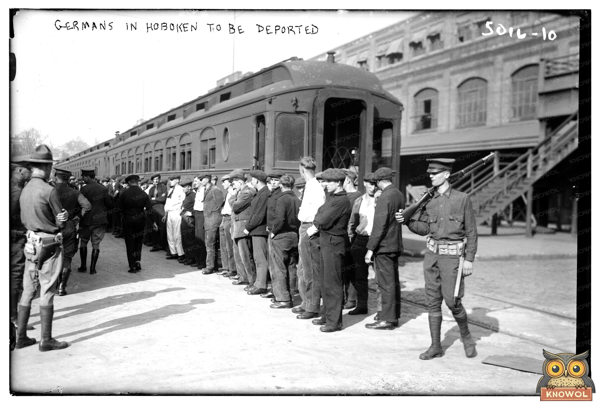 1919 Hoboken Deportation of German Citizens Moment