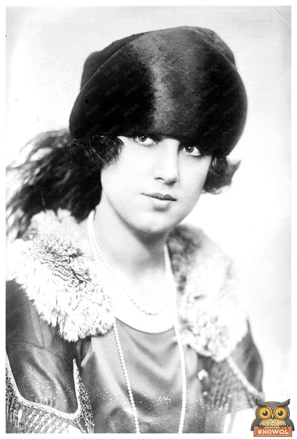 1920s Actress Florence Walton in Captivating Glass Negative