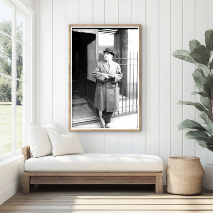 1920s Mystery Portrait: Early 20th Century Elegance