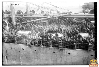 Vintage Mobile: A Glimpse of Early 20th Century Life