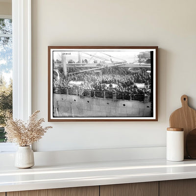 Vintage Mobile: A Glimpse of Early 20th Century Life