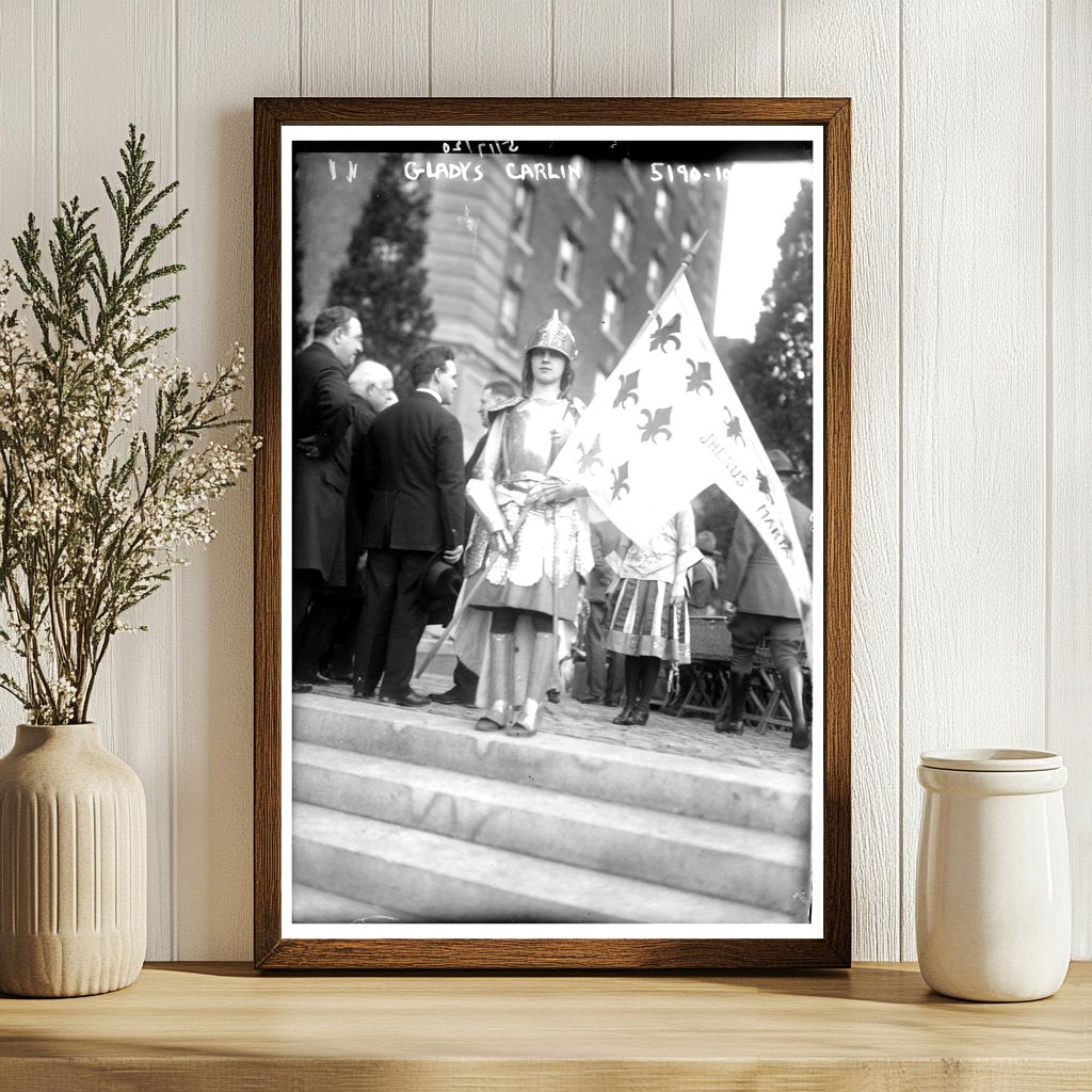 1920 Portrait of Gladys Carlin: A Vintage Icon