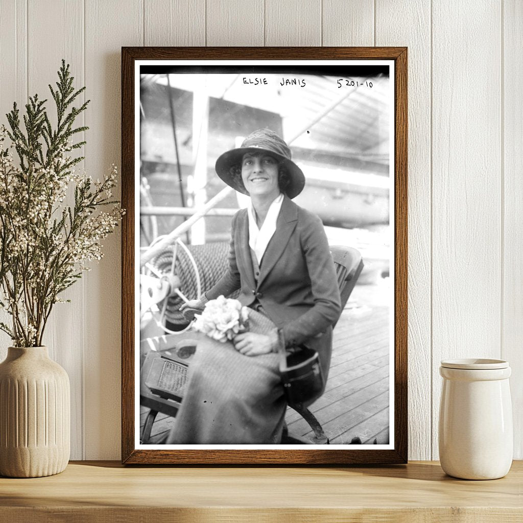 Captivating Portrait of Early 20th Century Starlet