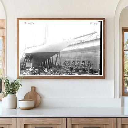 1920s Urban Determination: A Moment of Resolve