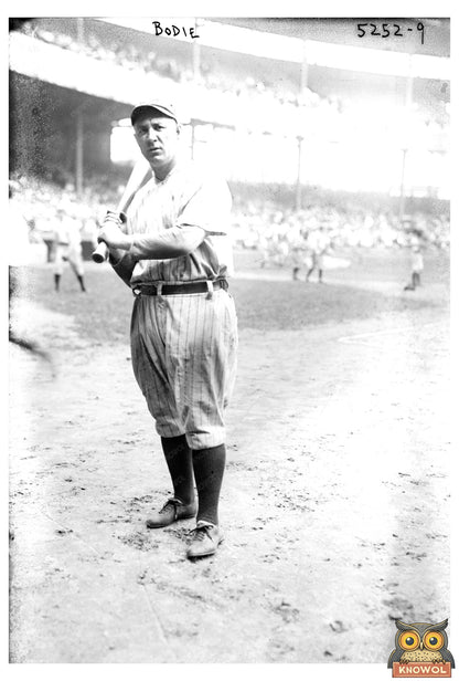 Vintage 1918 Baseball Star: Ping Bodie in Action