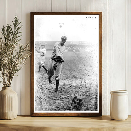 1922 Vintage Baseball Star: New York AL Icon Unveiled