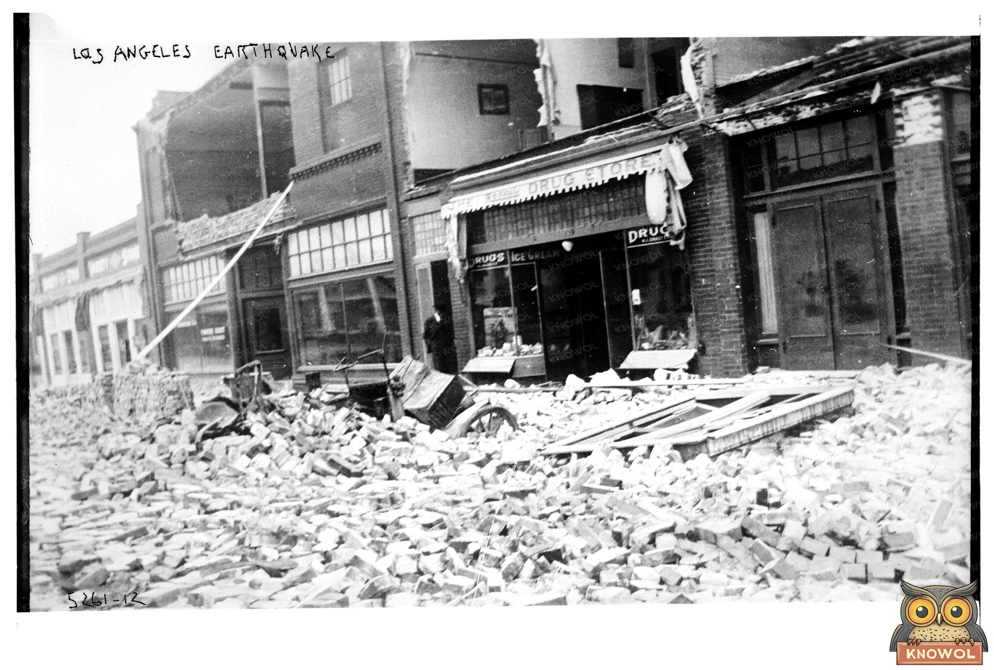 1920 Los Angeles Earthquake Aftermath: Urban Ruins