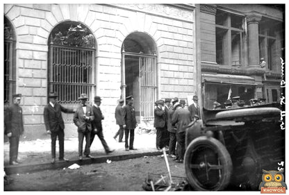 1920 Wall Street Bombing: A Historic Moment Captured