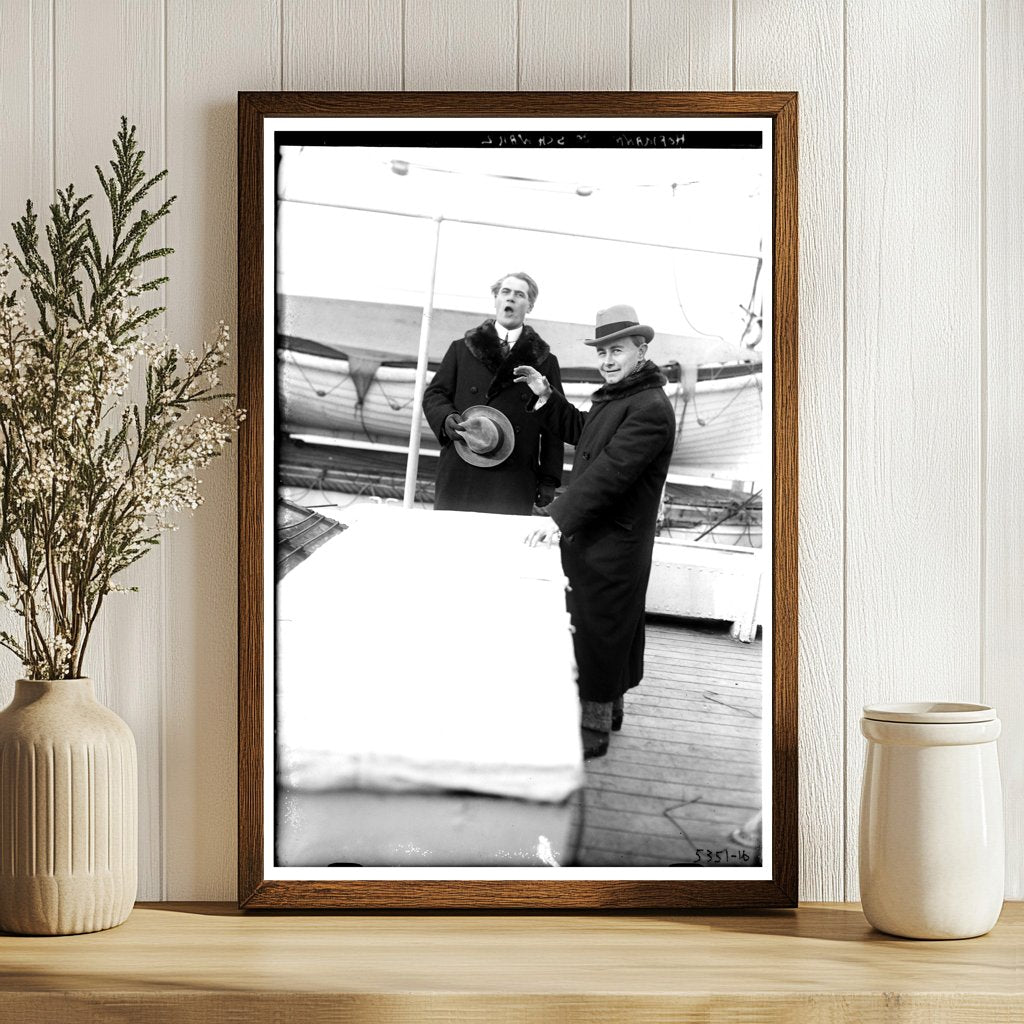 1920 Moment: Hofmann & Schwarz in Historical Portrait