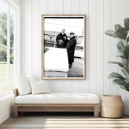 1920 Moment: Hofmann & Schwarz in Historical Portrait