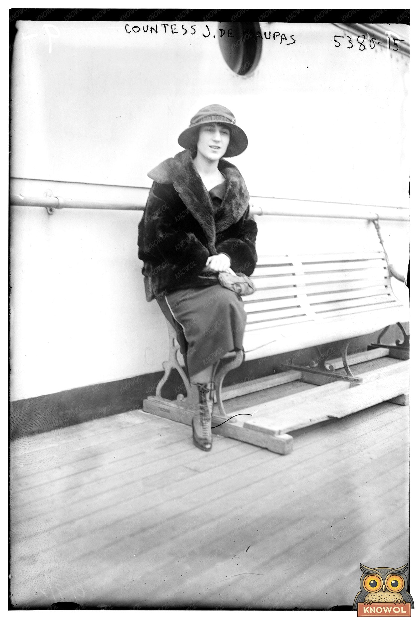 Elegant Countess in Historic Milieu, 1915-1920