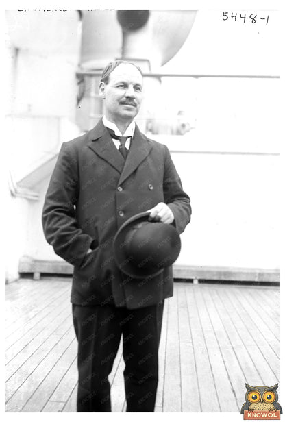 1920s American Icon: A Glimpse into History