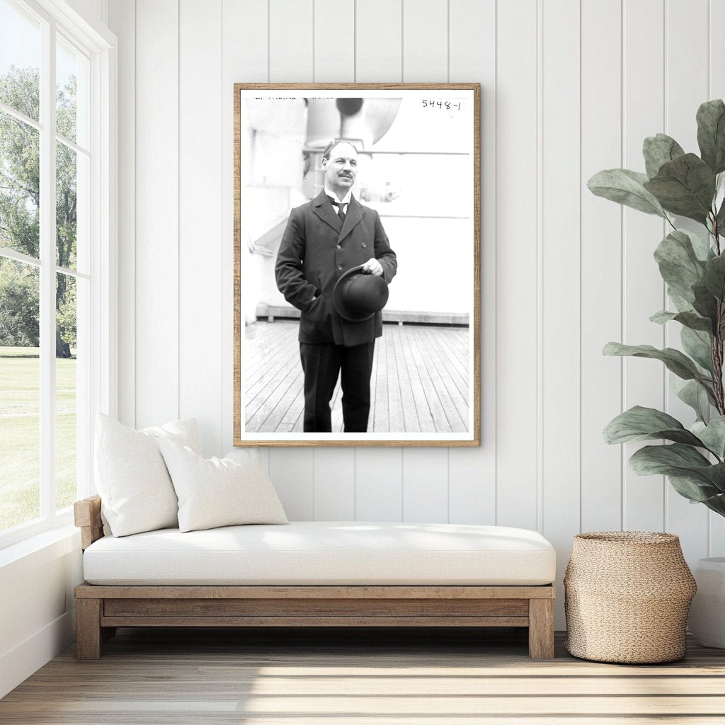 1920s American Icon: A Glimpse into History