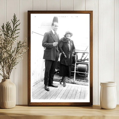 1920s Aviation Milestone: Iconic Early Aircraft Photo