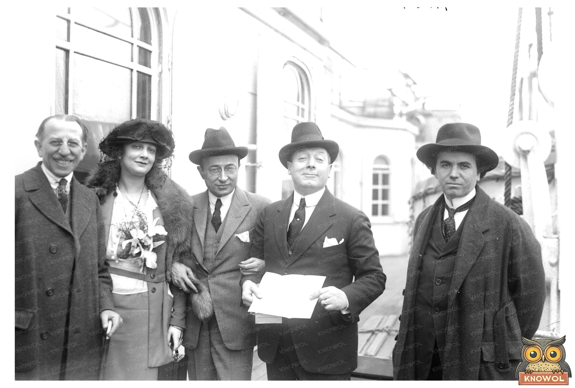 1920s Music Legends: A Glimpse into Sounds Evolution