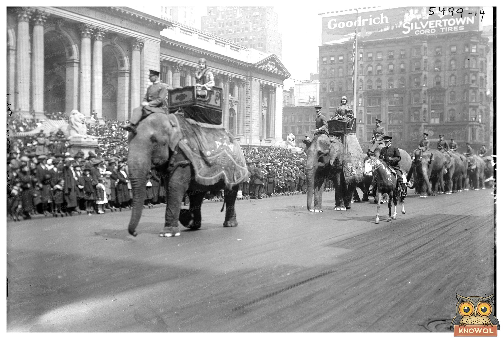 1920s Free Milk Parade: Promoting Childhood Nutrition