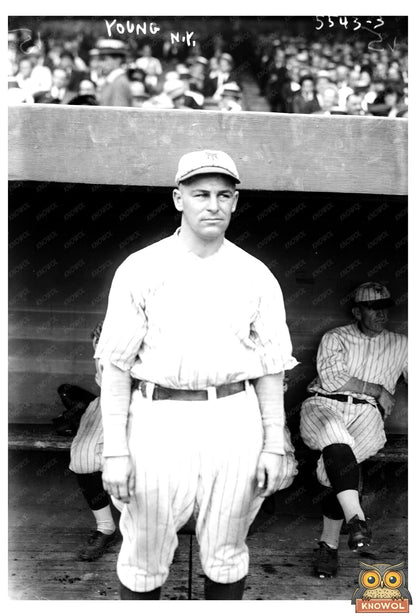 1920 New York NL Player Ross Youngs in Action