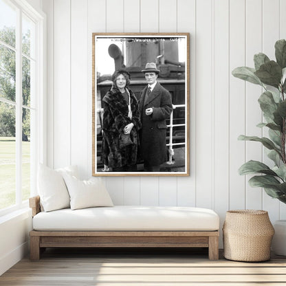 1920s Vintage Couple Portrait in Elegant Attire