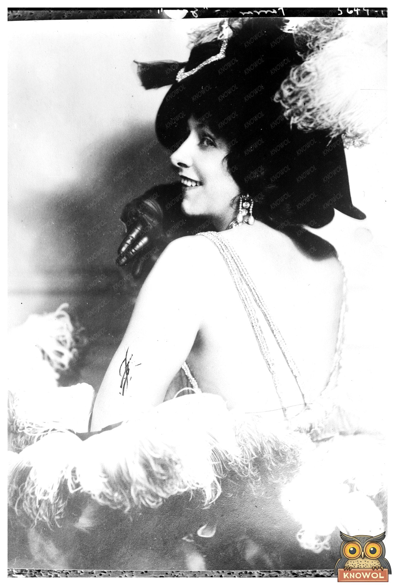 1922 Portrait of Silent Film Star Zaza Farrar