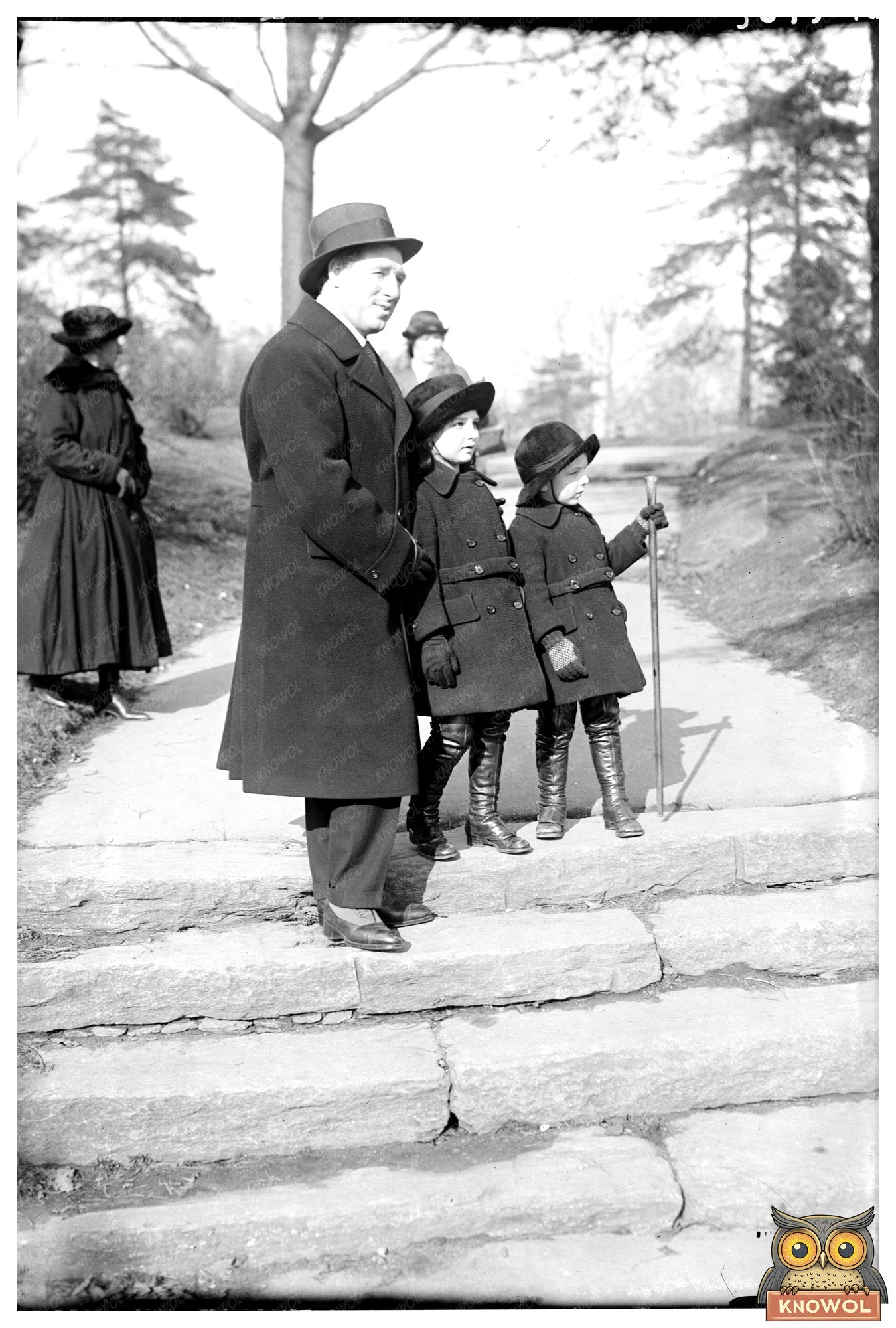 1920s Vintage Portrait of Celebrated Performer Martinelli