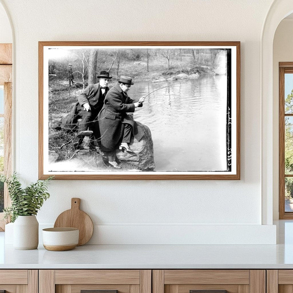 1920s Fishing Scene: A Glimpse of Daily Life