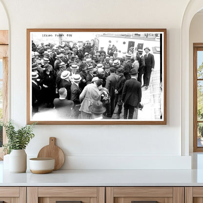 Sicilian American Farewell: Early 1920s Emotion