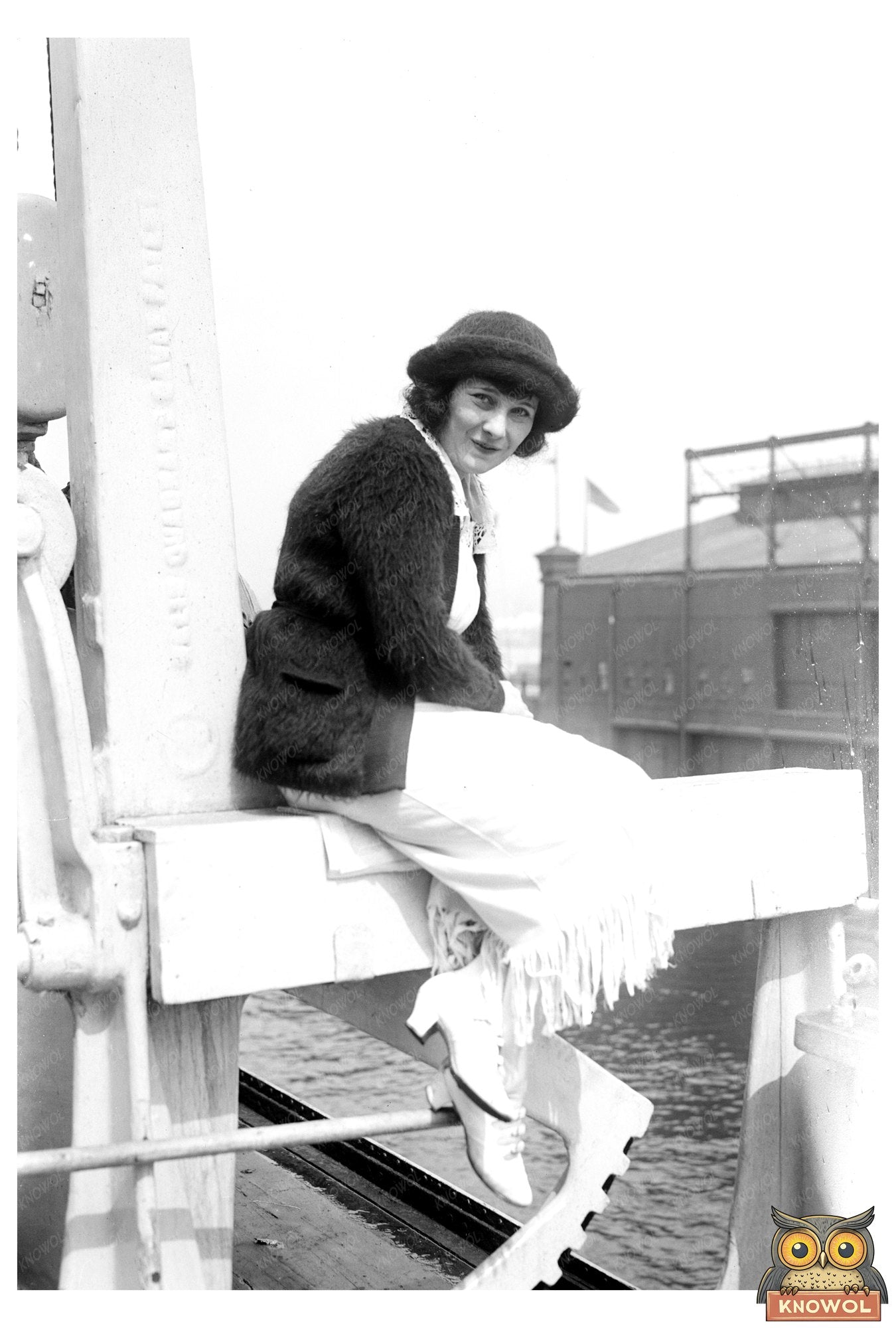 1920s Actress Oretta Lewis in Elegant Glass Negative