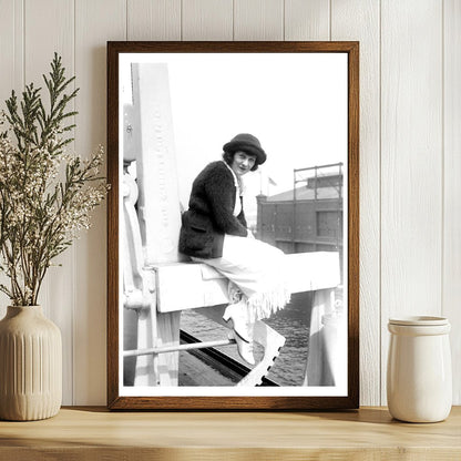 1920s Actress Oretta Lewis in Elegant Glass Negative