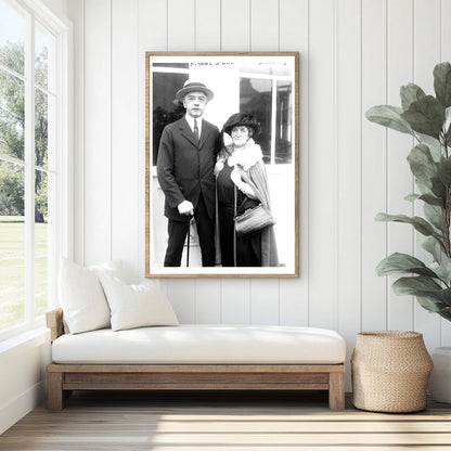 1920s Vintage Portrait of a Stylish Couple