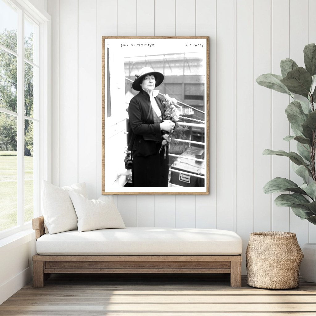 1920s Portrait of Flo B. Wilscam in Glass Negative