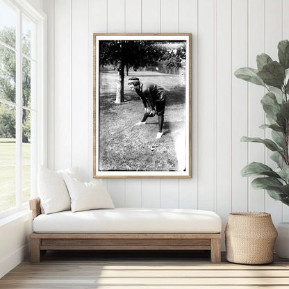 1920s American Street Scene: A Glimpse of Daily Life