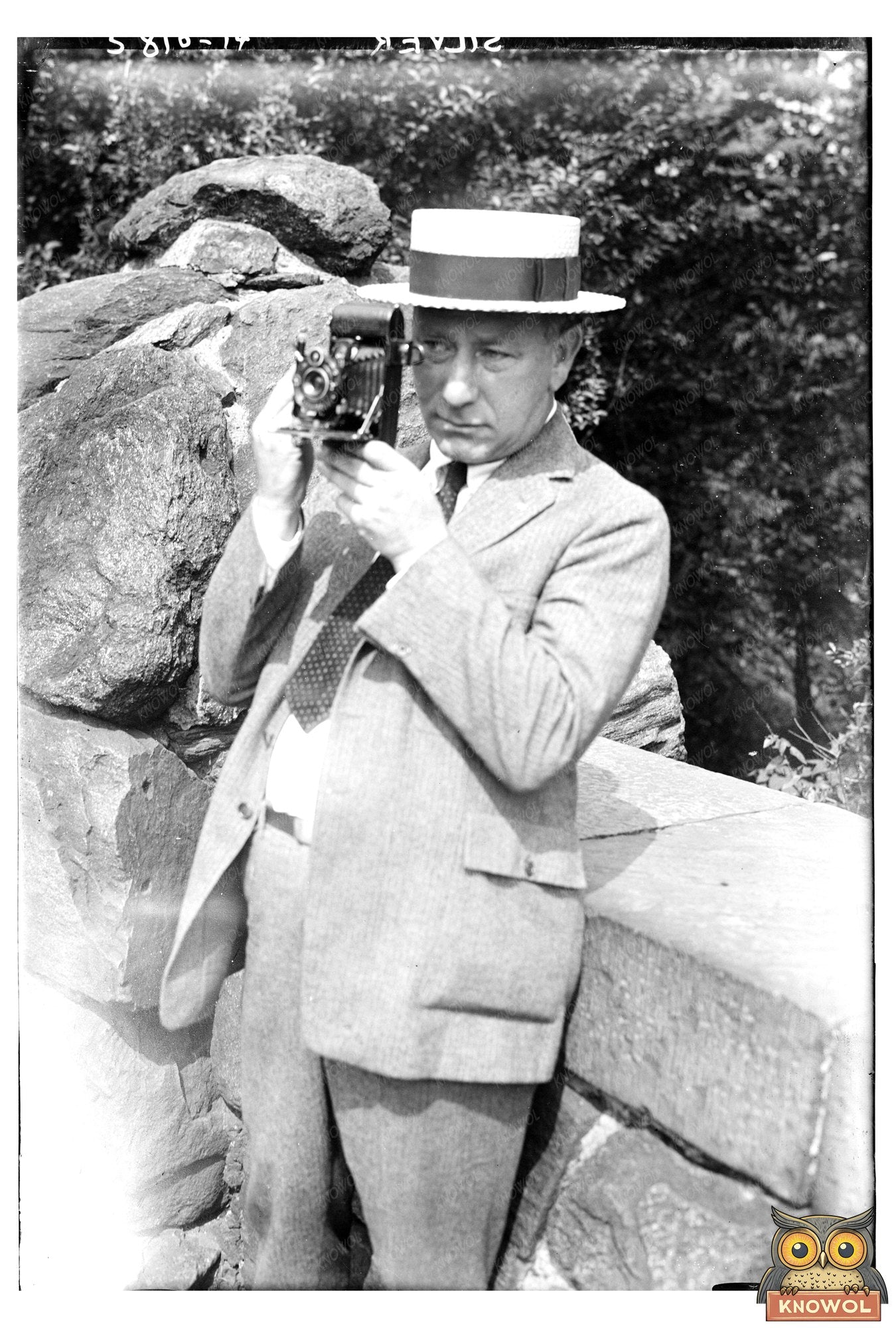 1922 Silver Industry: A Glimpse into Everyday Life