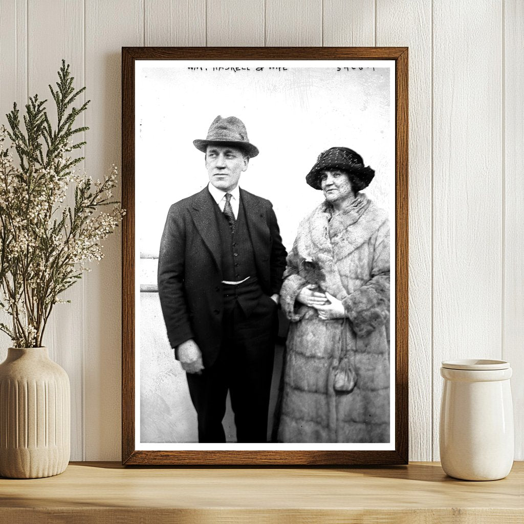 1922 Vintage Portrait of a Couple in Timeless Elegance