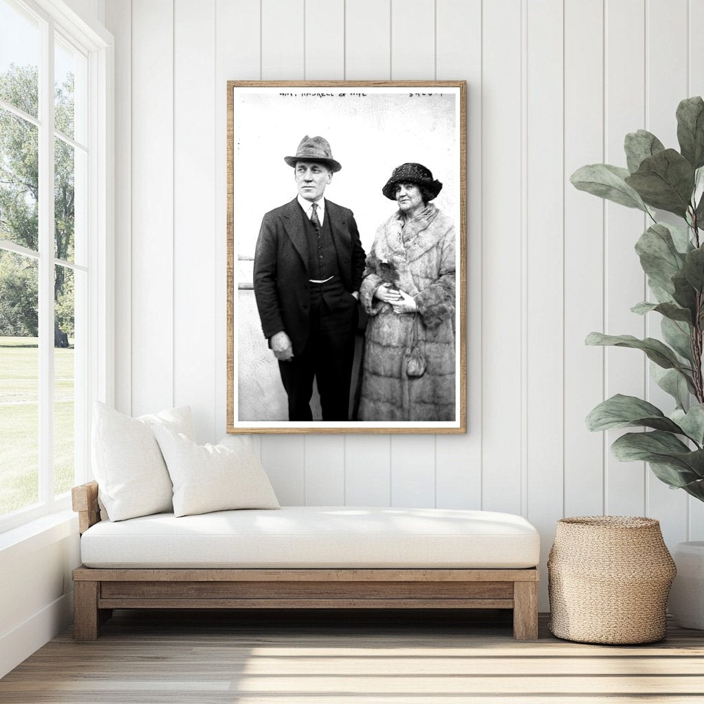 1922 Vintage Portrait of a Couple in Timeless Elegance